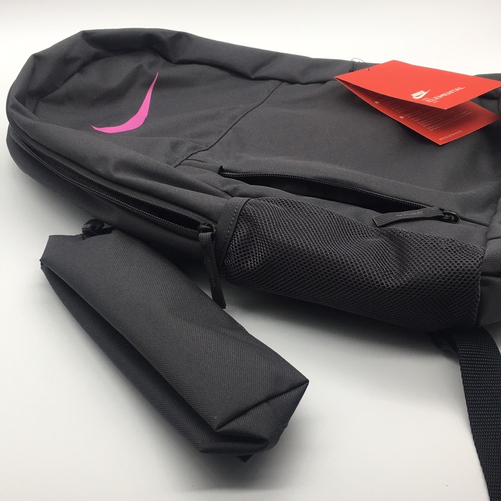 Nike Elemental Backpack π 20L - Picture 8 of 8